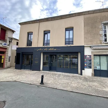 Appartement 97 M2 Proche Puy Du Fou Saint-Laurent-sur-Sèvre Buitenkant foto