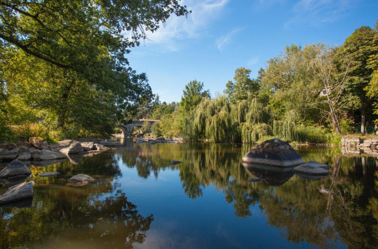 97 M2 Proche Puy Du Fou Saint-Laurent-sur-Sèvre
